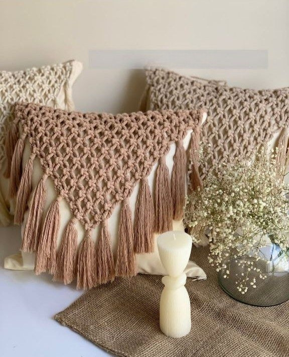 کاور کوسن مکرومه طرح منگوله دار