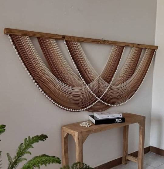 بومریس سه هلالی مکرومه مهره دار - دیوارکوب دستساز دکوراتیو بوهو